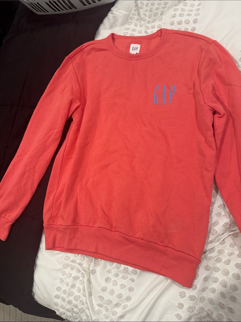 GAP Men's Coral-Red Crewneck Sweatshirt with Blue Logo